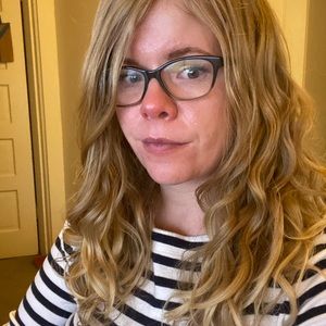 Meet your Posher, Julia